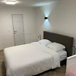 House Le Noyer Отель типа 