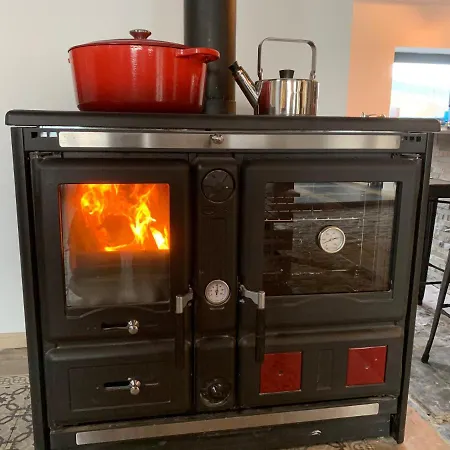 B&B House Le Noyer 더뷔