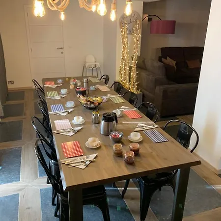 House Le Noyer Oda ve Kahvaltı 4*